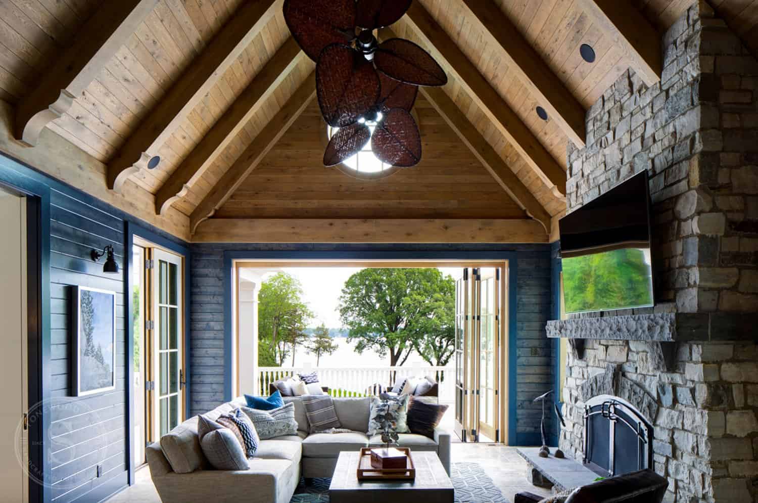 traditional-style-four-season-porch
