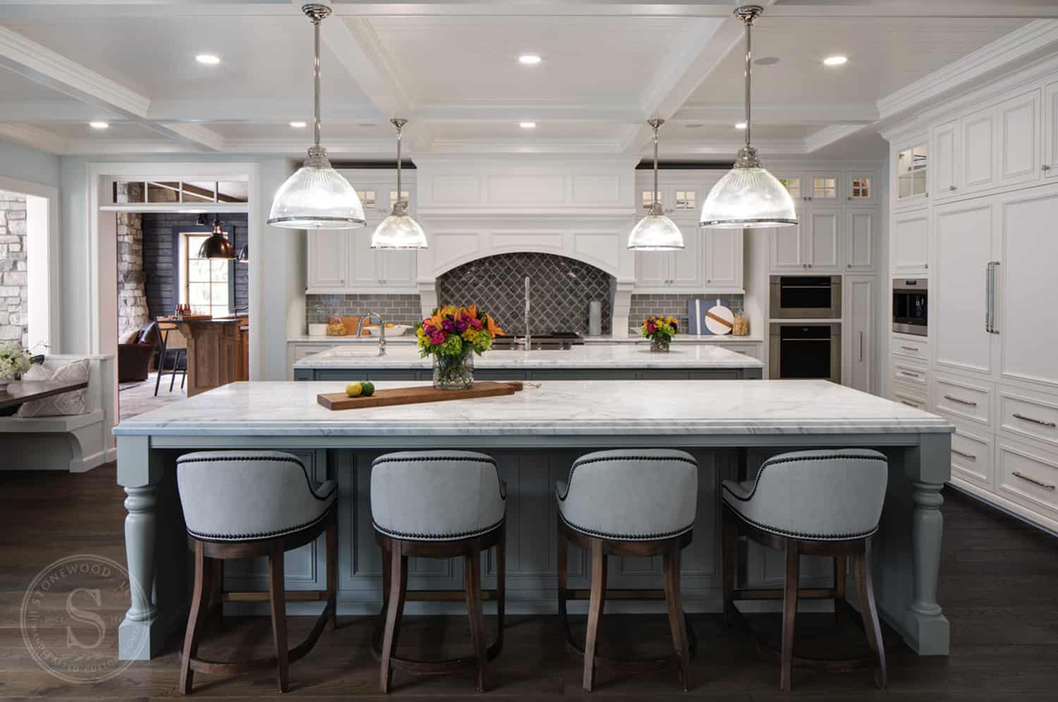 traditional-style-kitchen