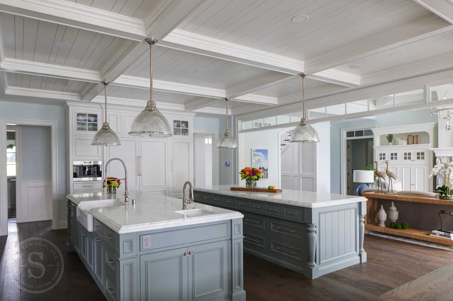 traditional-style-kitchen