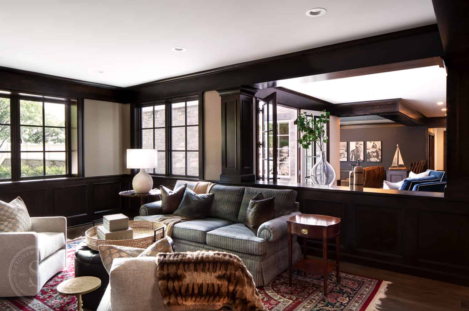 traditional-style-family-room