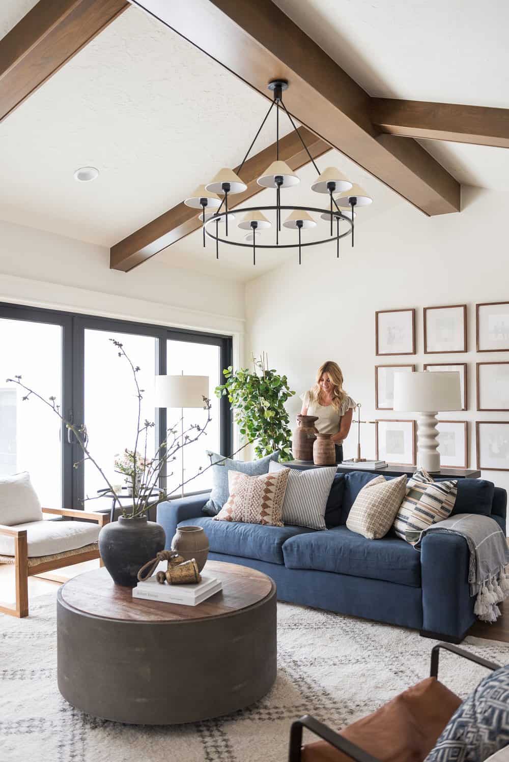 transitional-living-room