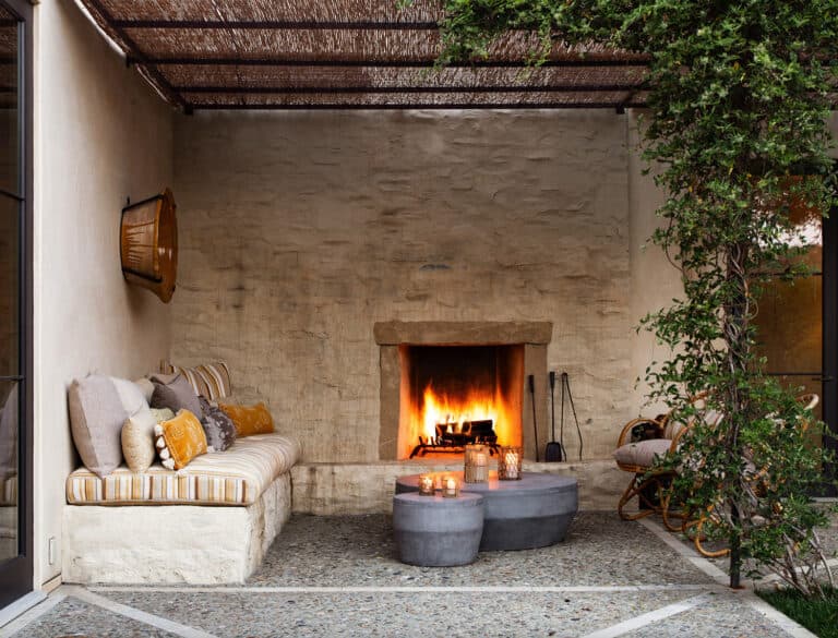 28 Amazing Covered Patio And Porch Design