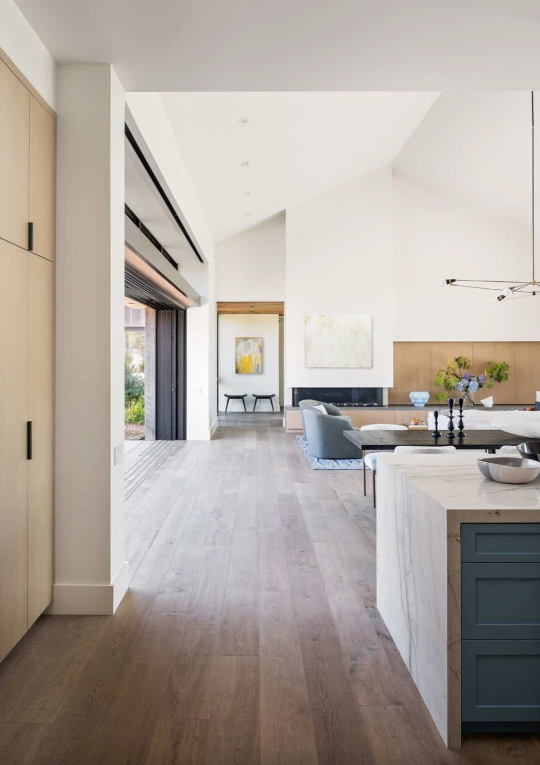 Inside a stunning modern farmhouse retreat in California Wine Country
