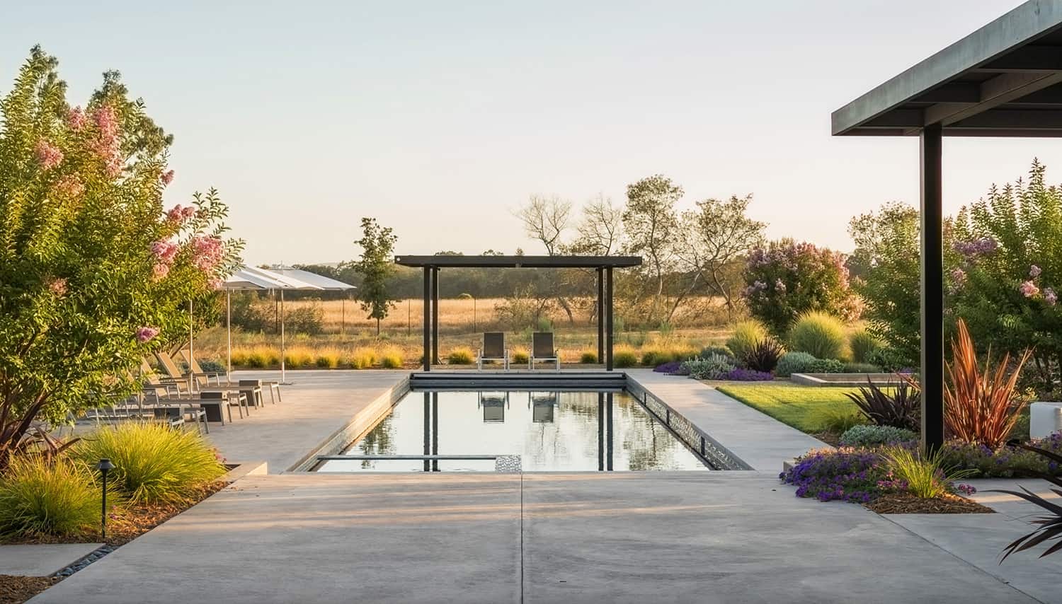 farmhouse-pool