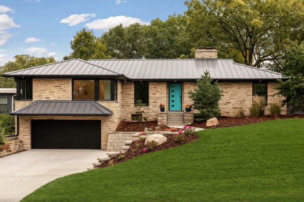 featured posts image for A mid century modern home with stunning creek views in Minnesota