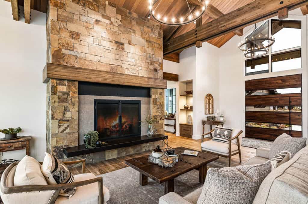 A modern rustic farmhouse with glorious views of Oregon’s high desert