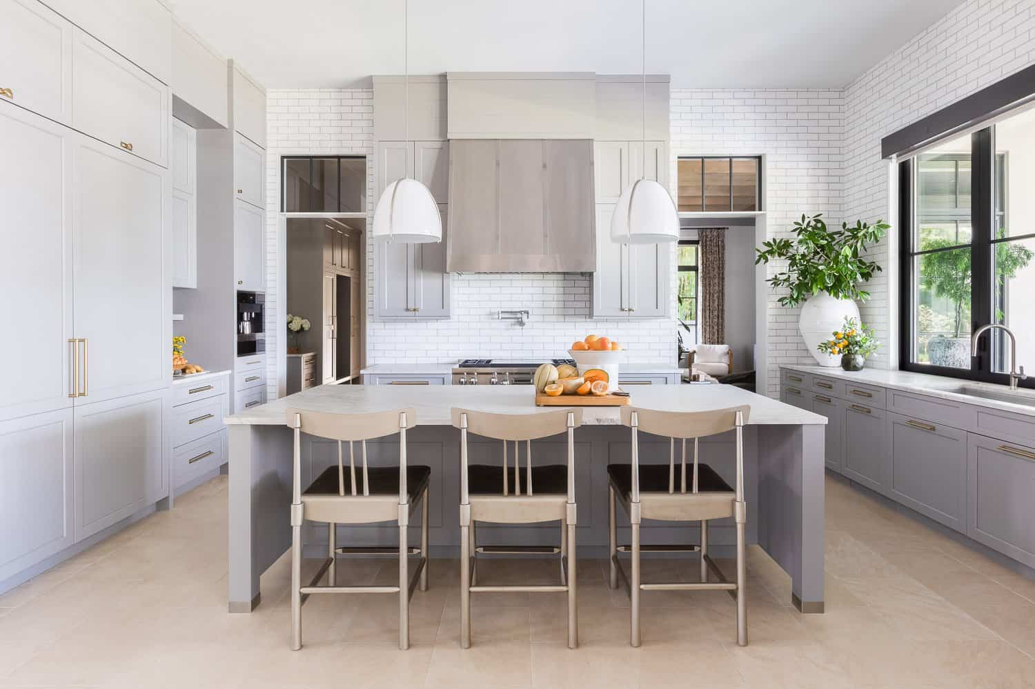 modern-coastal-style-kitchen