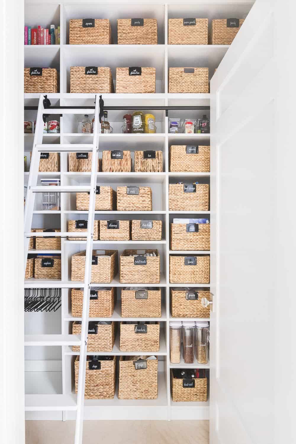 modern-coastal-style-kitchen-pantry