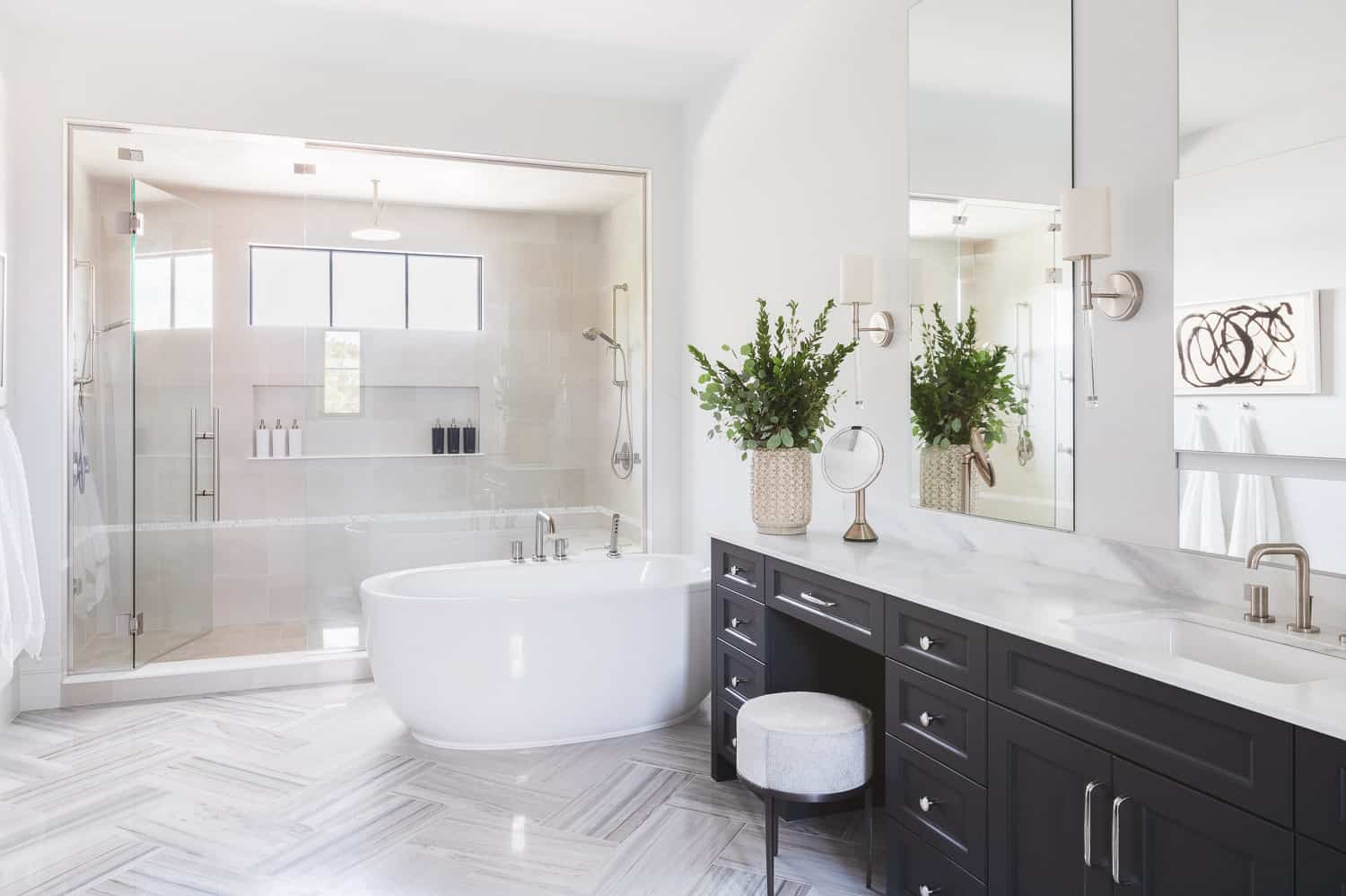 modern-coastal-style-bathroom