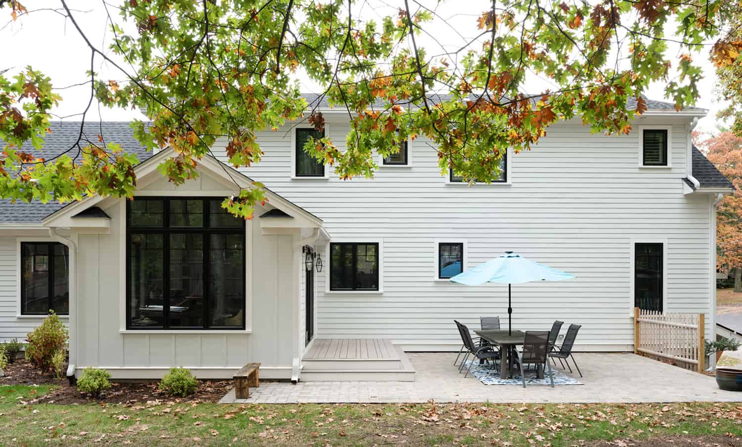 split-level-modern-farmhouse-exterior