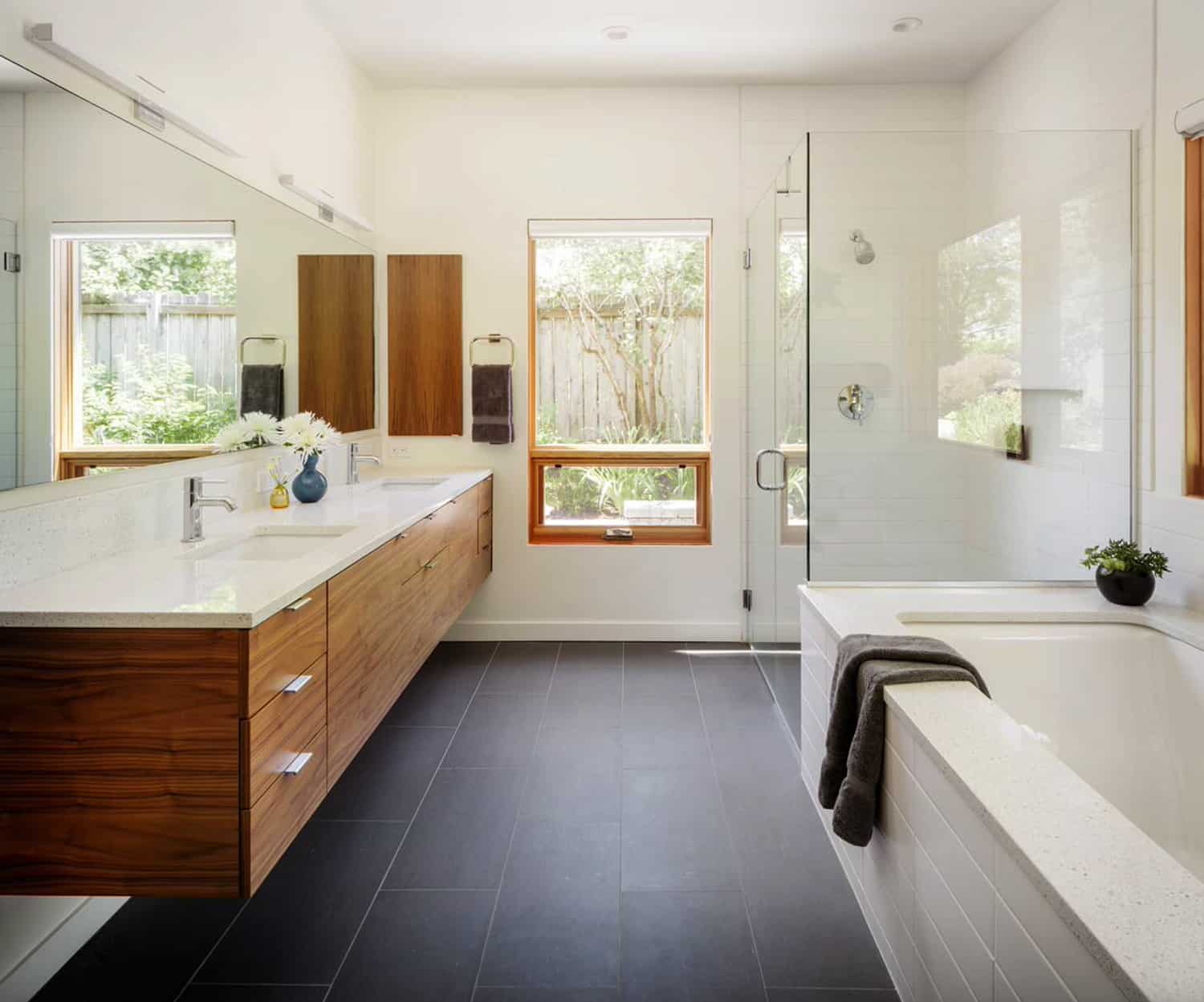 contemporary-bathroom