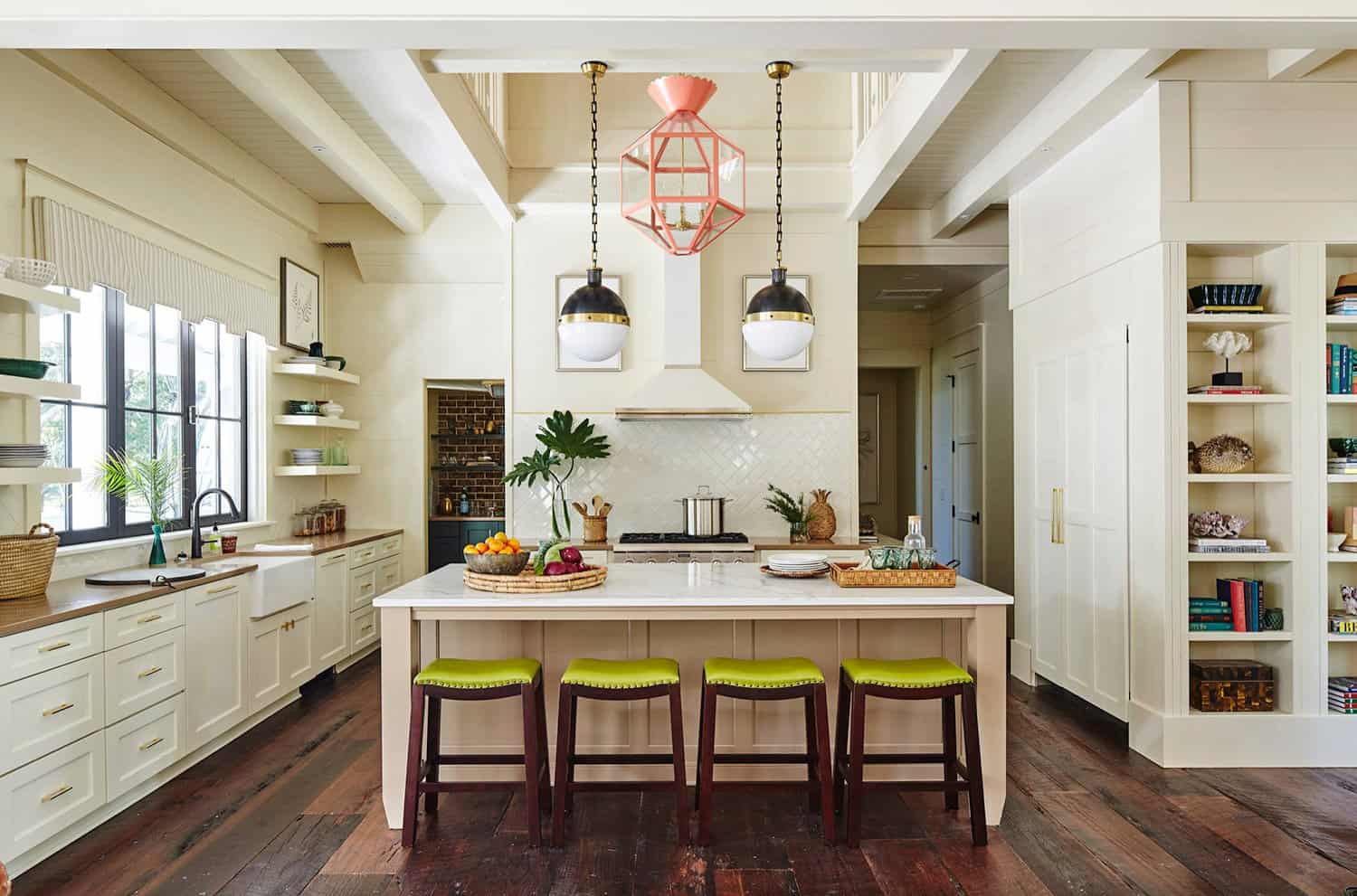 beach-style-kitchen