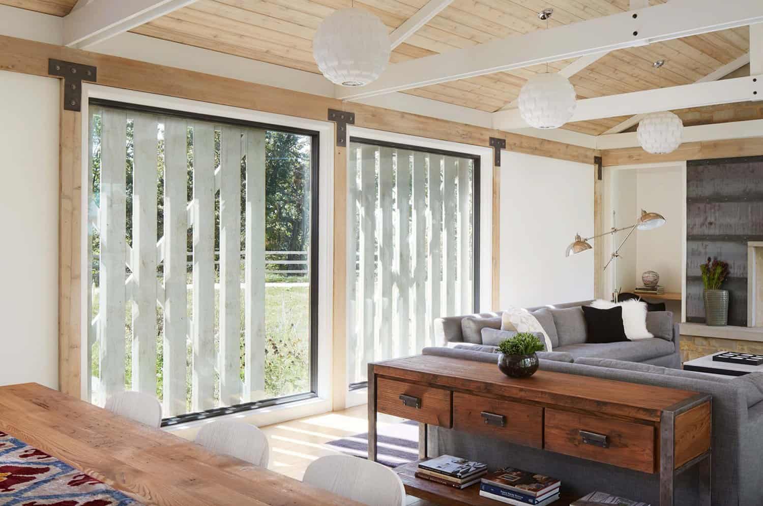 contemporary-family-room