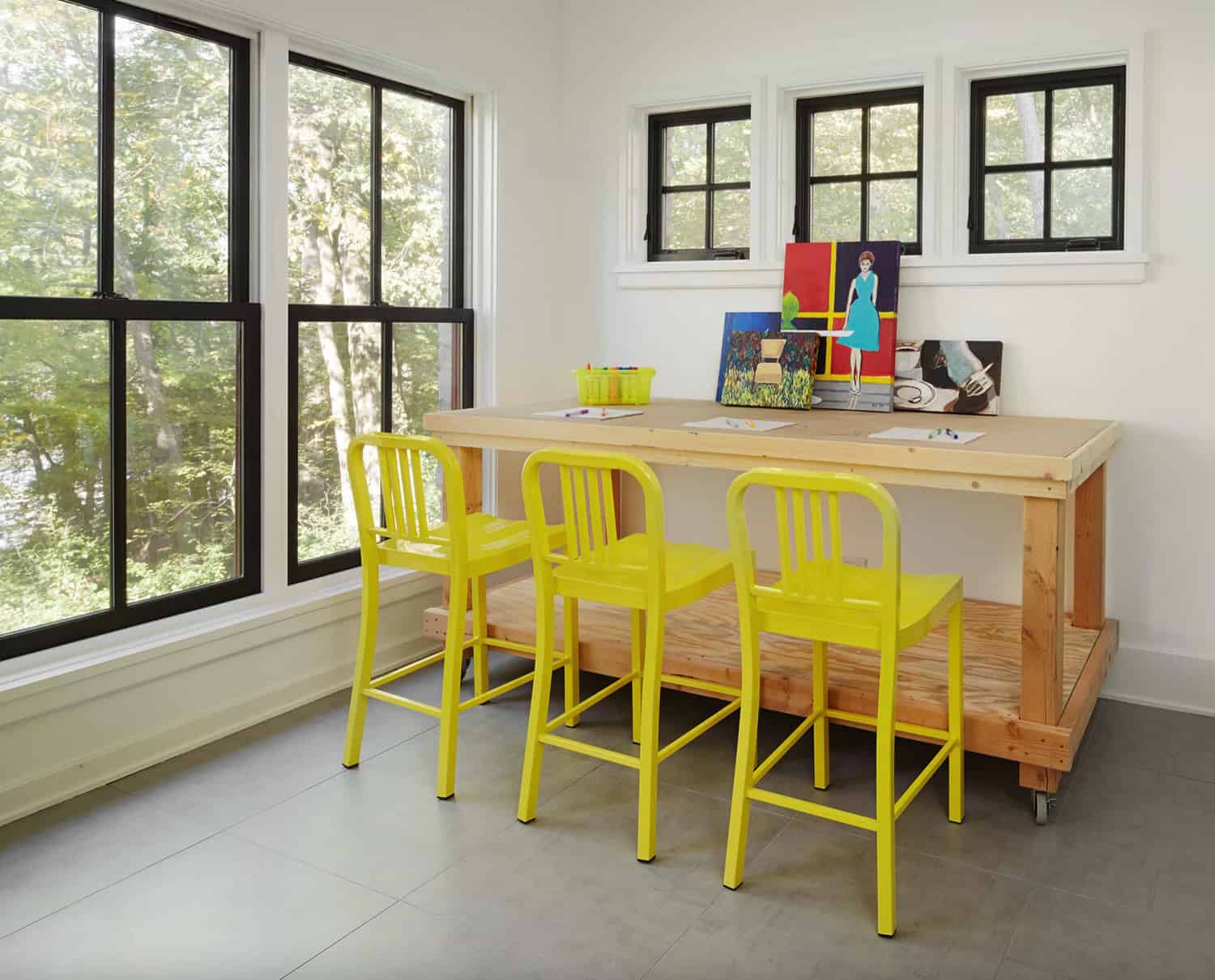 contemporary-kids-homework-room