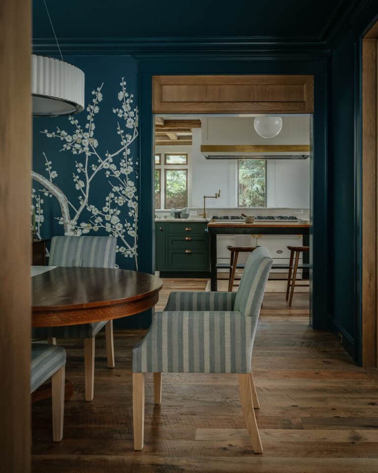 A stunning craftsman home is restored to its former glory in San Francisco