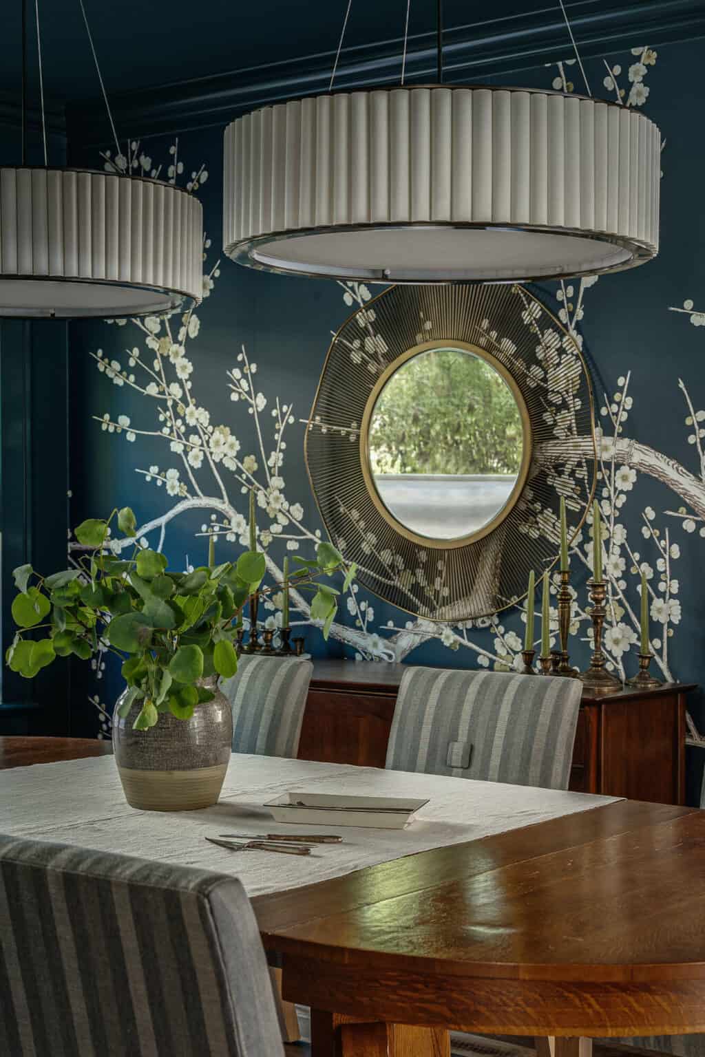 A stunning craftsman home is restored to its former glory in San Francisco