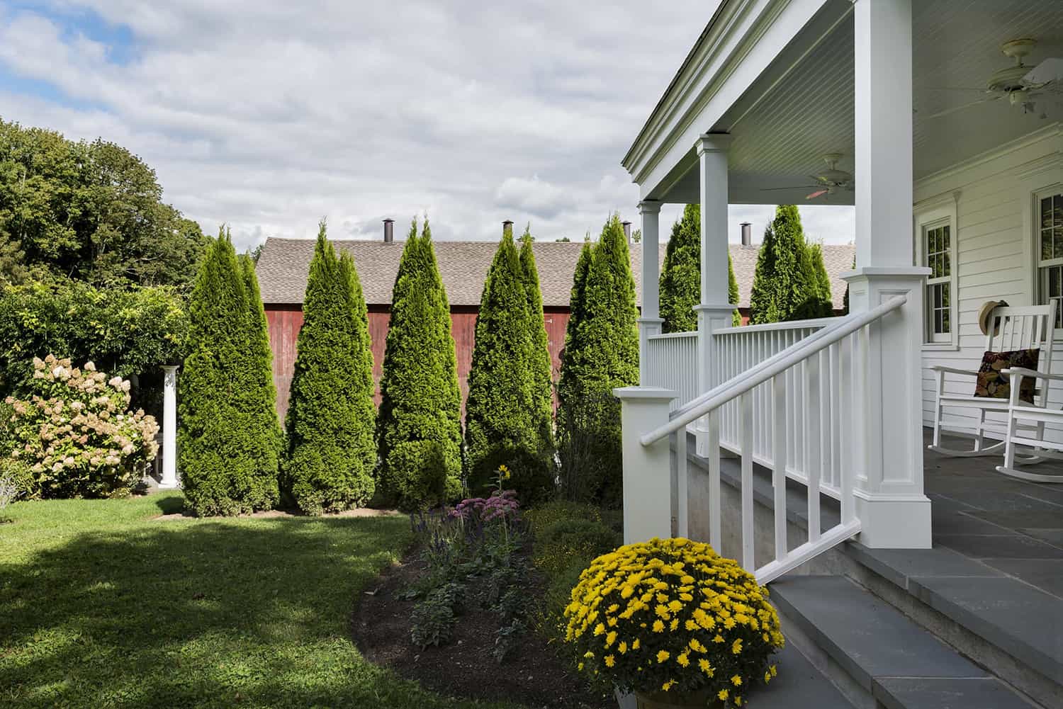farmhouse-guest-cottage