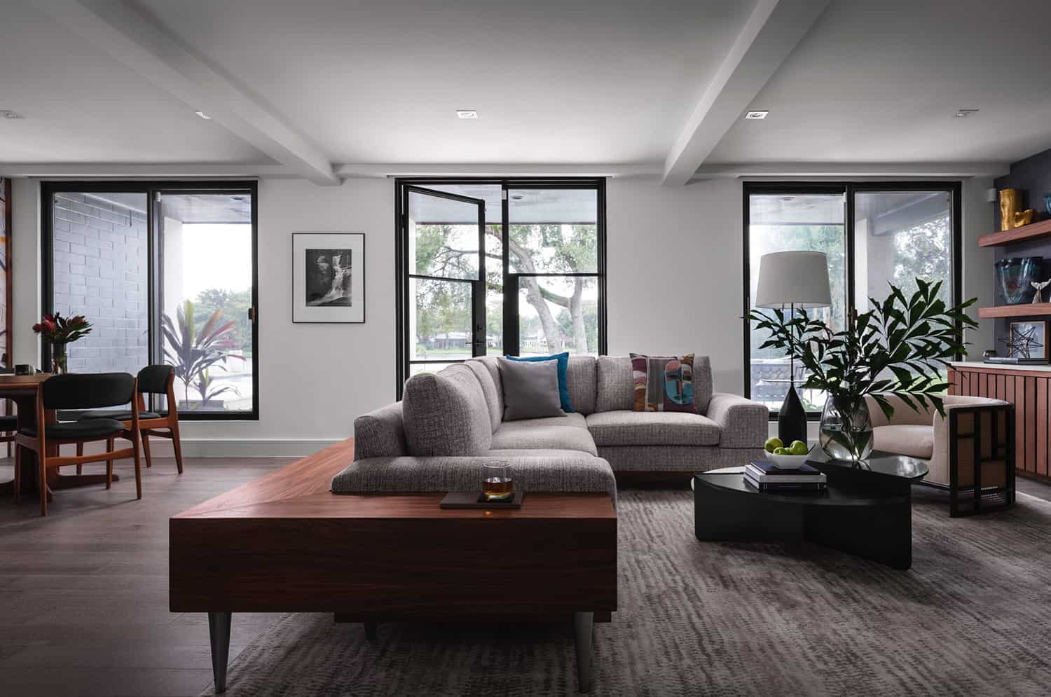 mid-century-modern-family-room