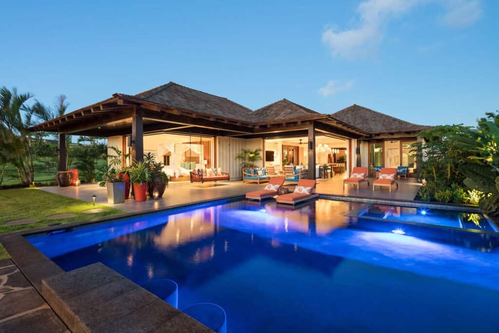 This amazing Hawaii beach house is designed for indoor outdoor living