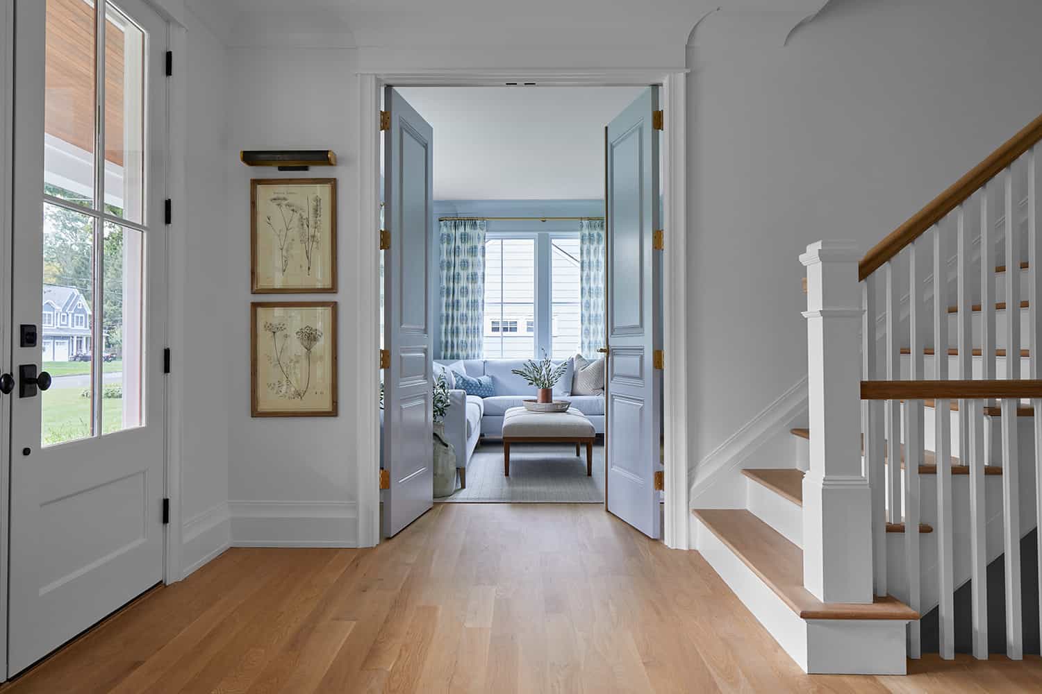 modern-farmhouse-entry