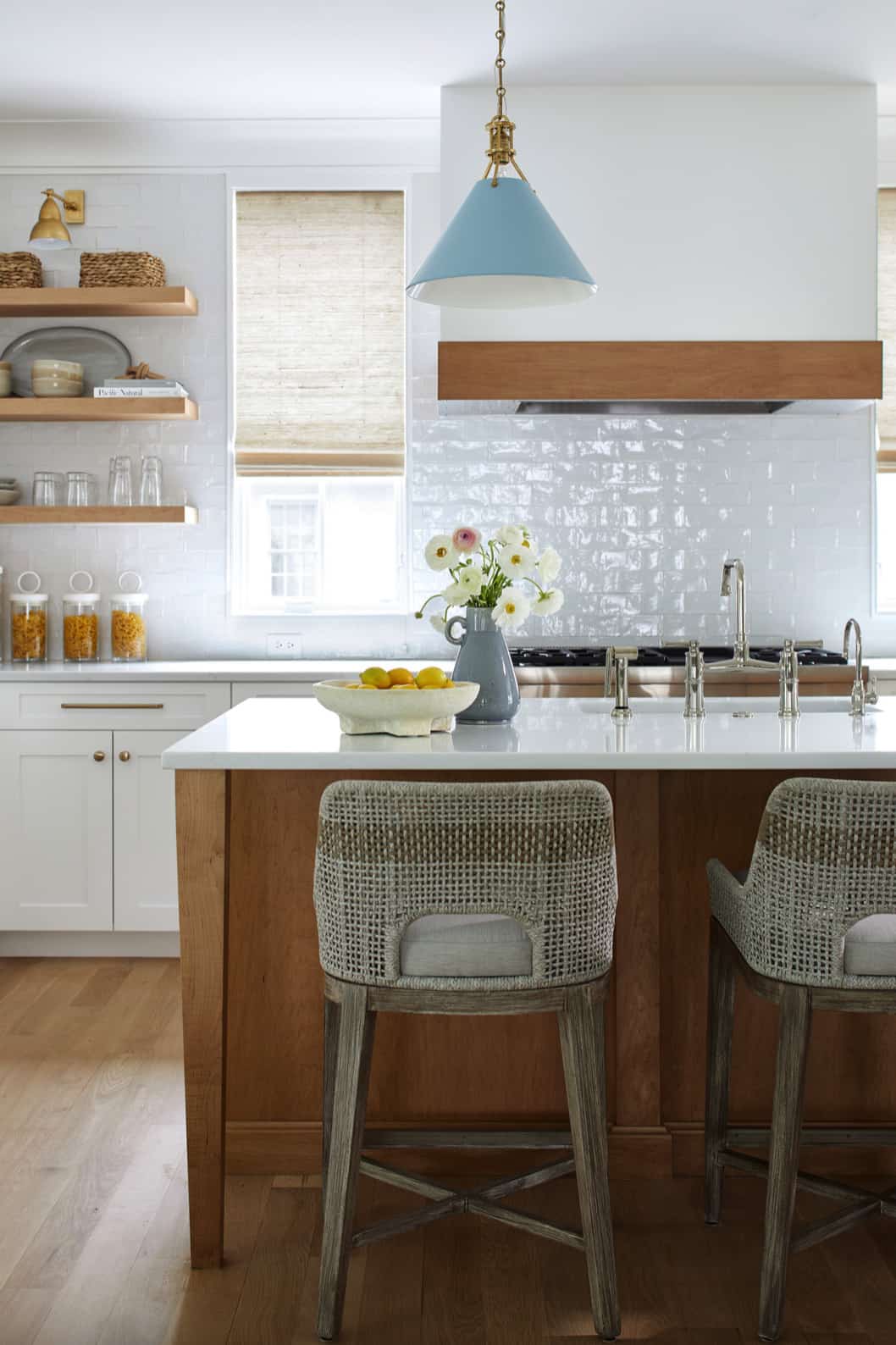 modern-farmhouse-kitchen