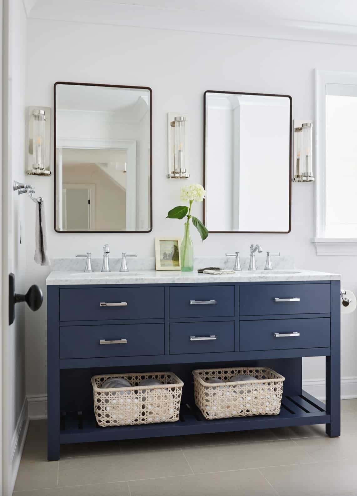 modern-farmhouse-bathroom-with-blue-vanity