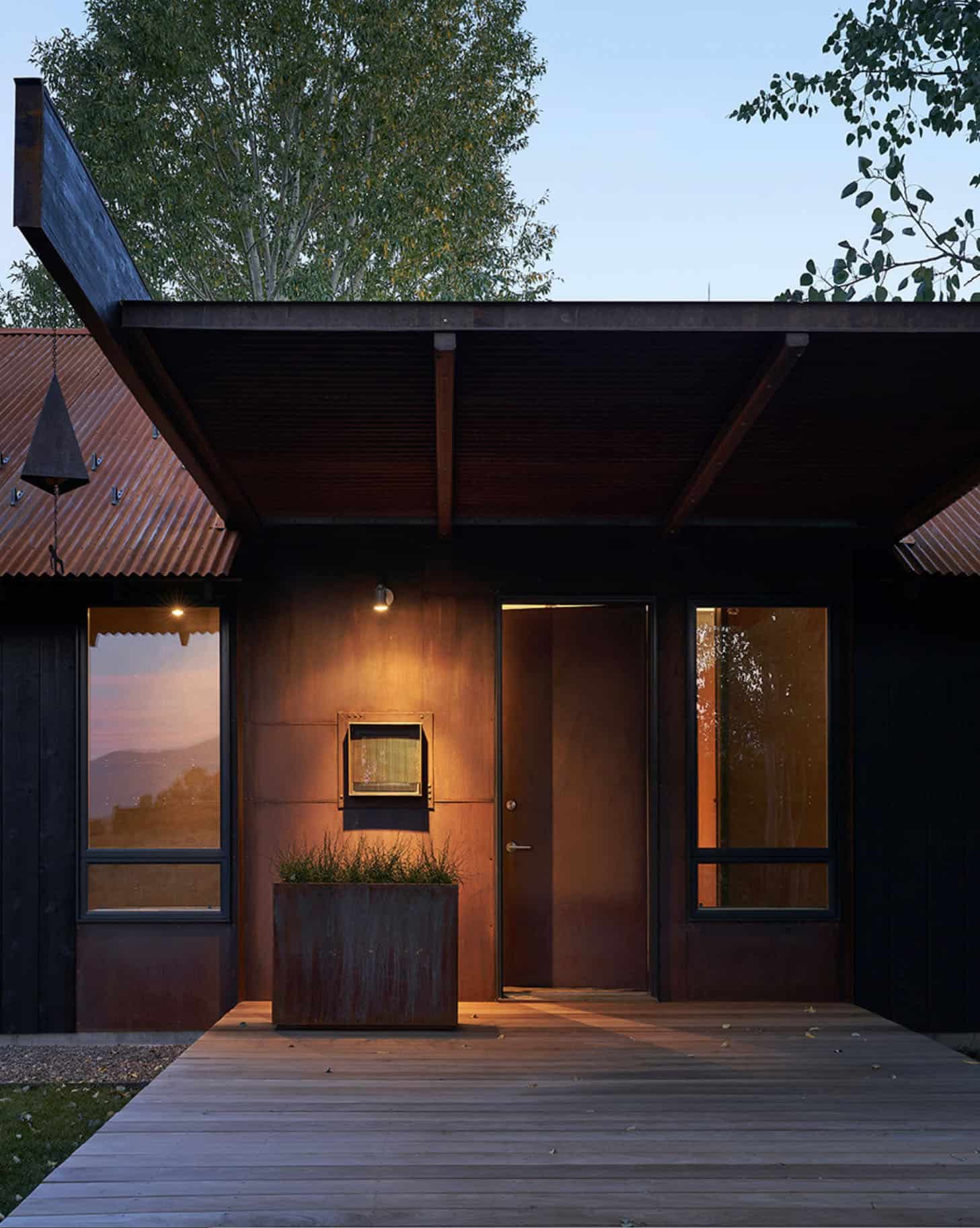 rustic-modern-home-entry