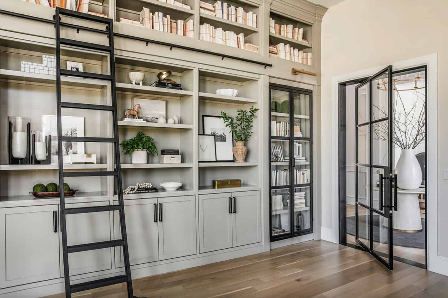 transitional-home-office