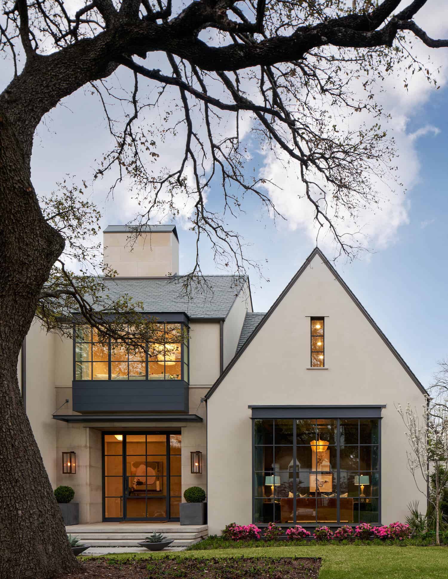 contemporary-home-exterior