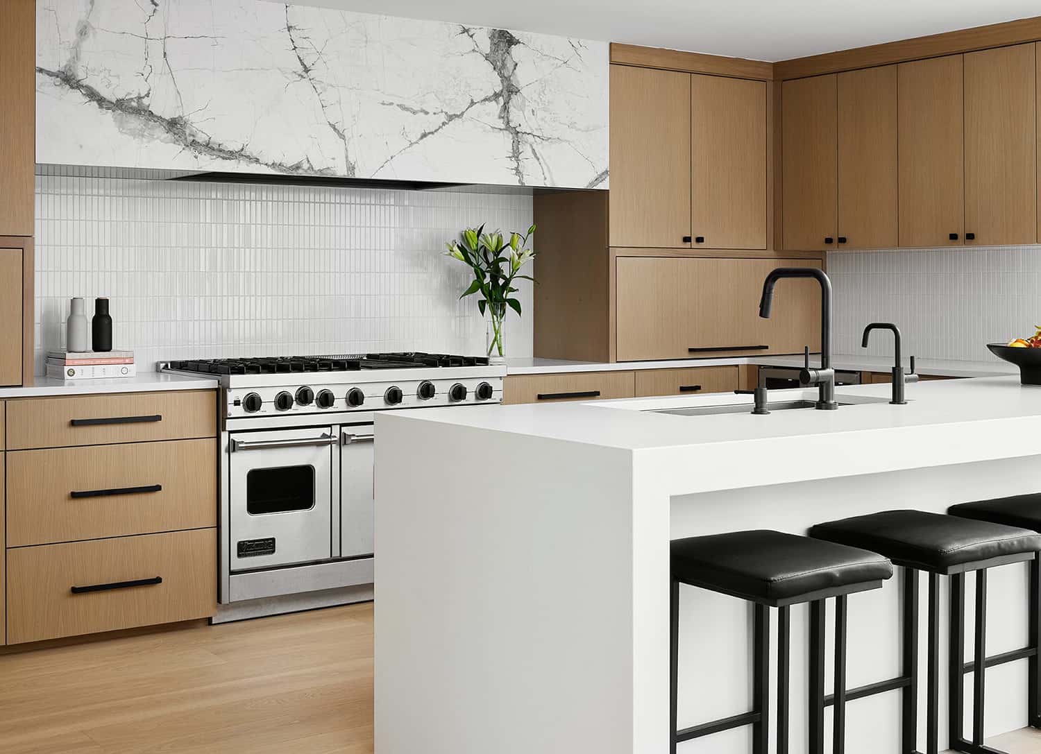 loft-contemporary-kitchen