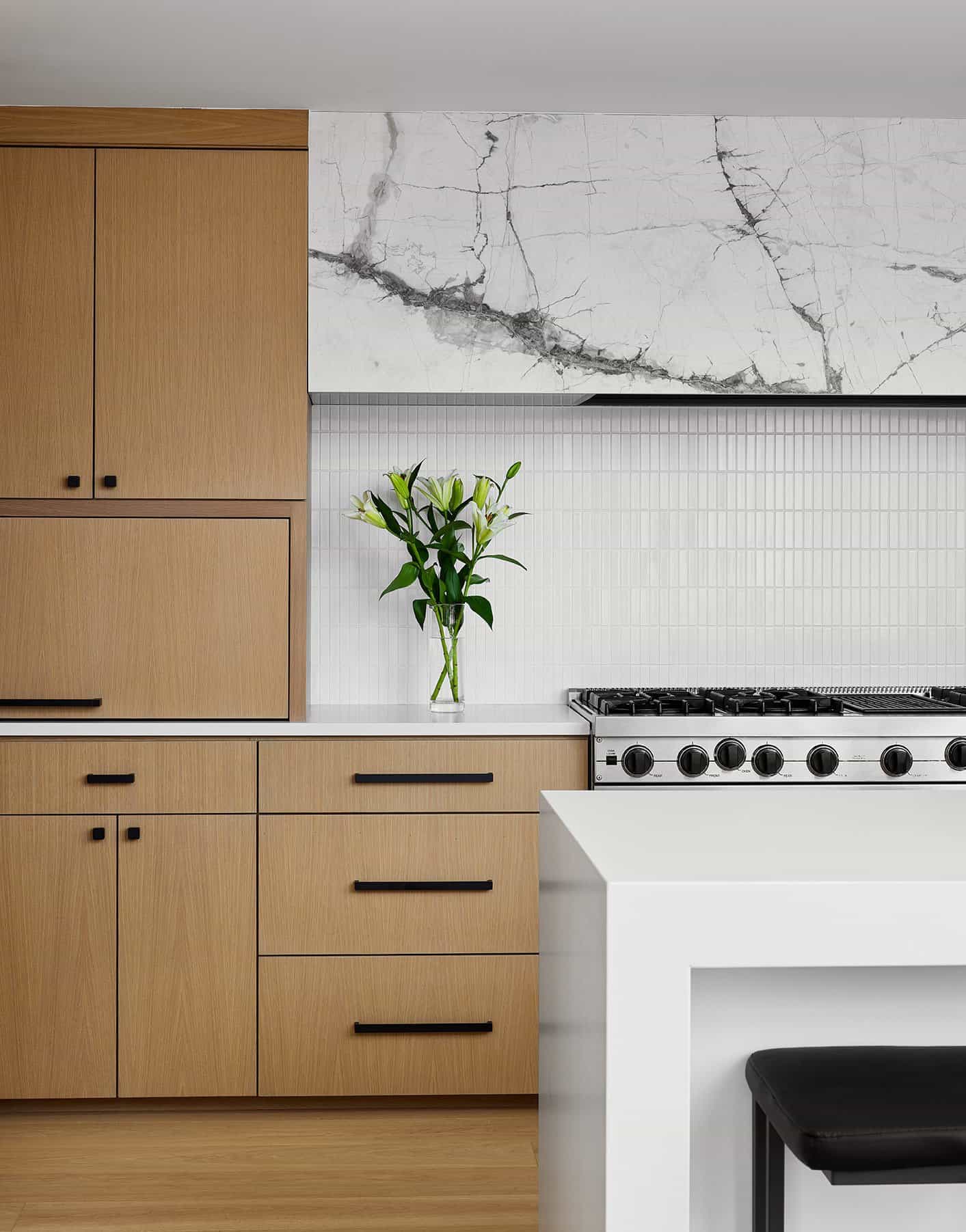 loft-contemporary-kitchen