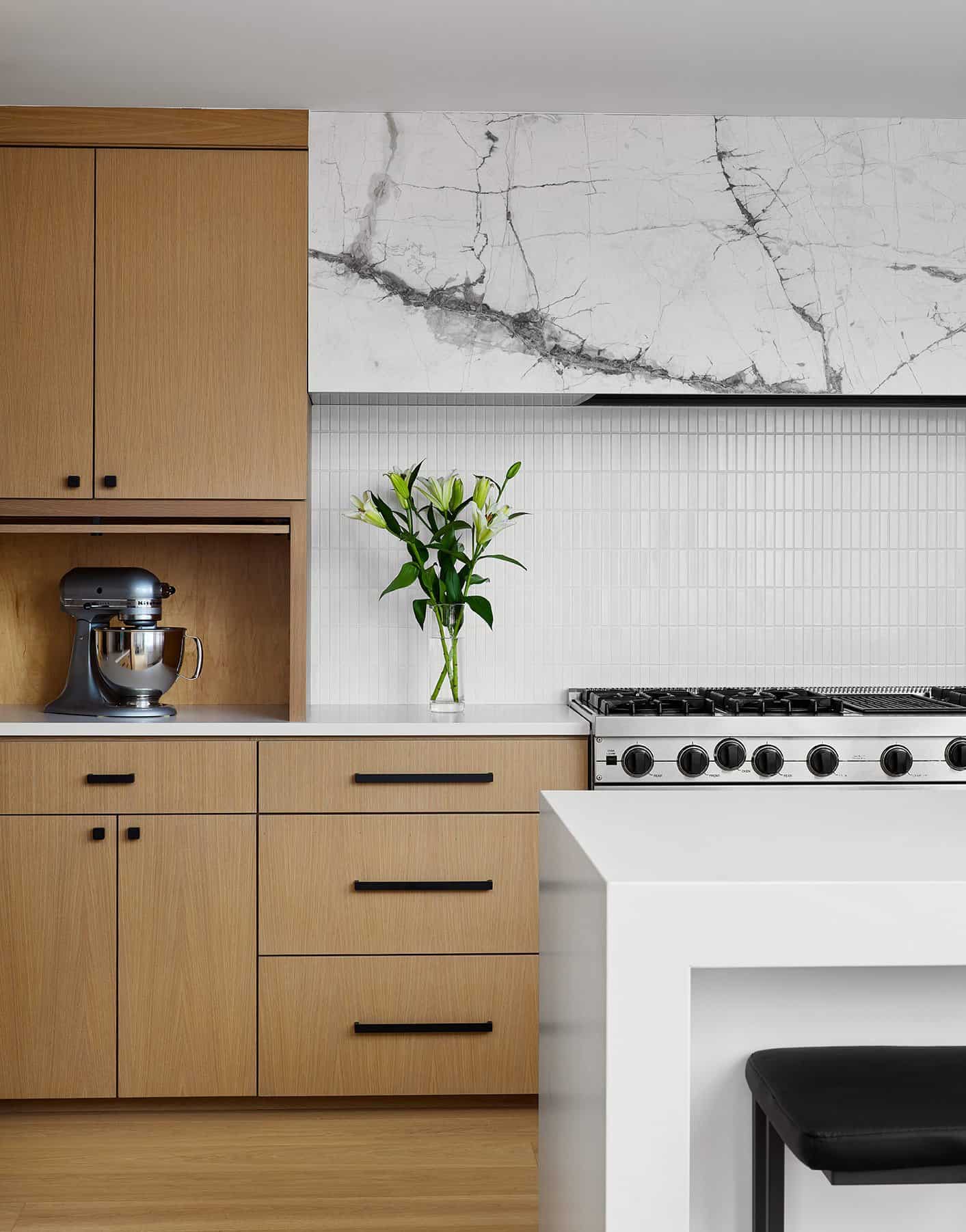 loft-contemporary-kitchen