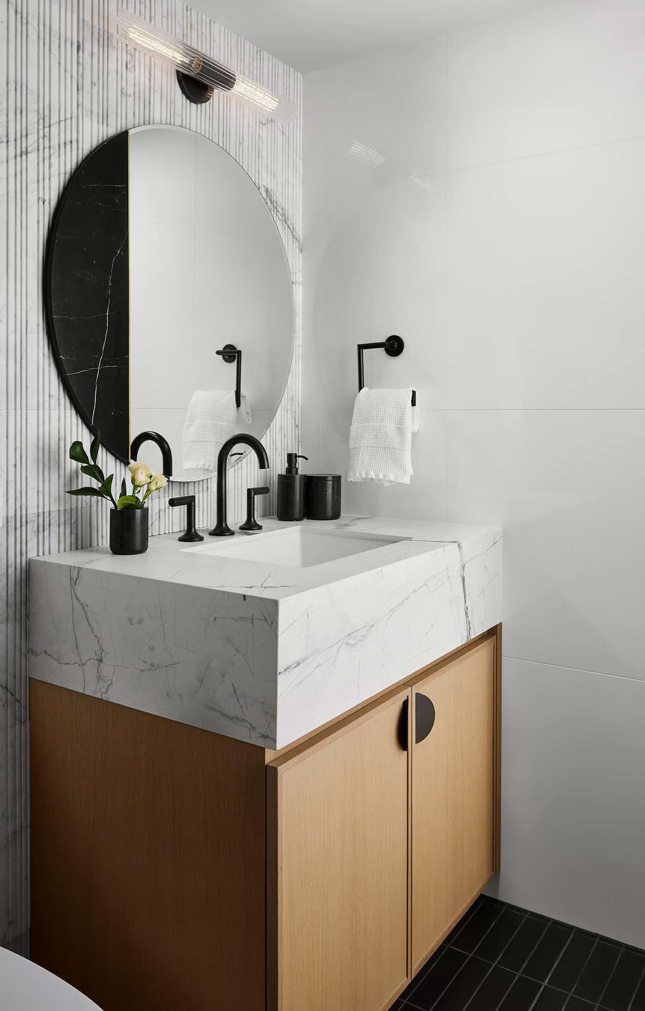 loft-contemporary-bathroom