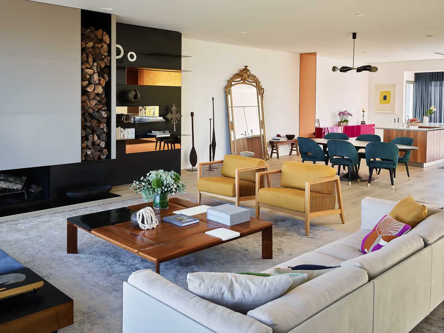mid-century-modern-living-room