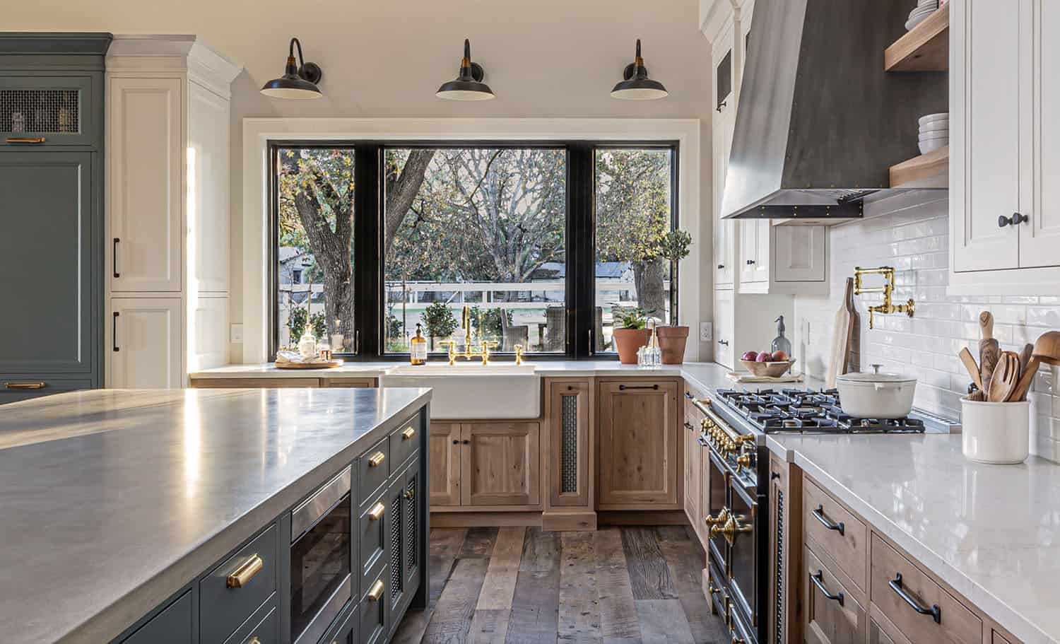 modern-farmhouse-kitchen