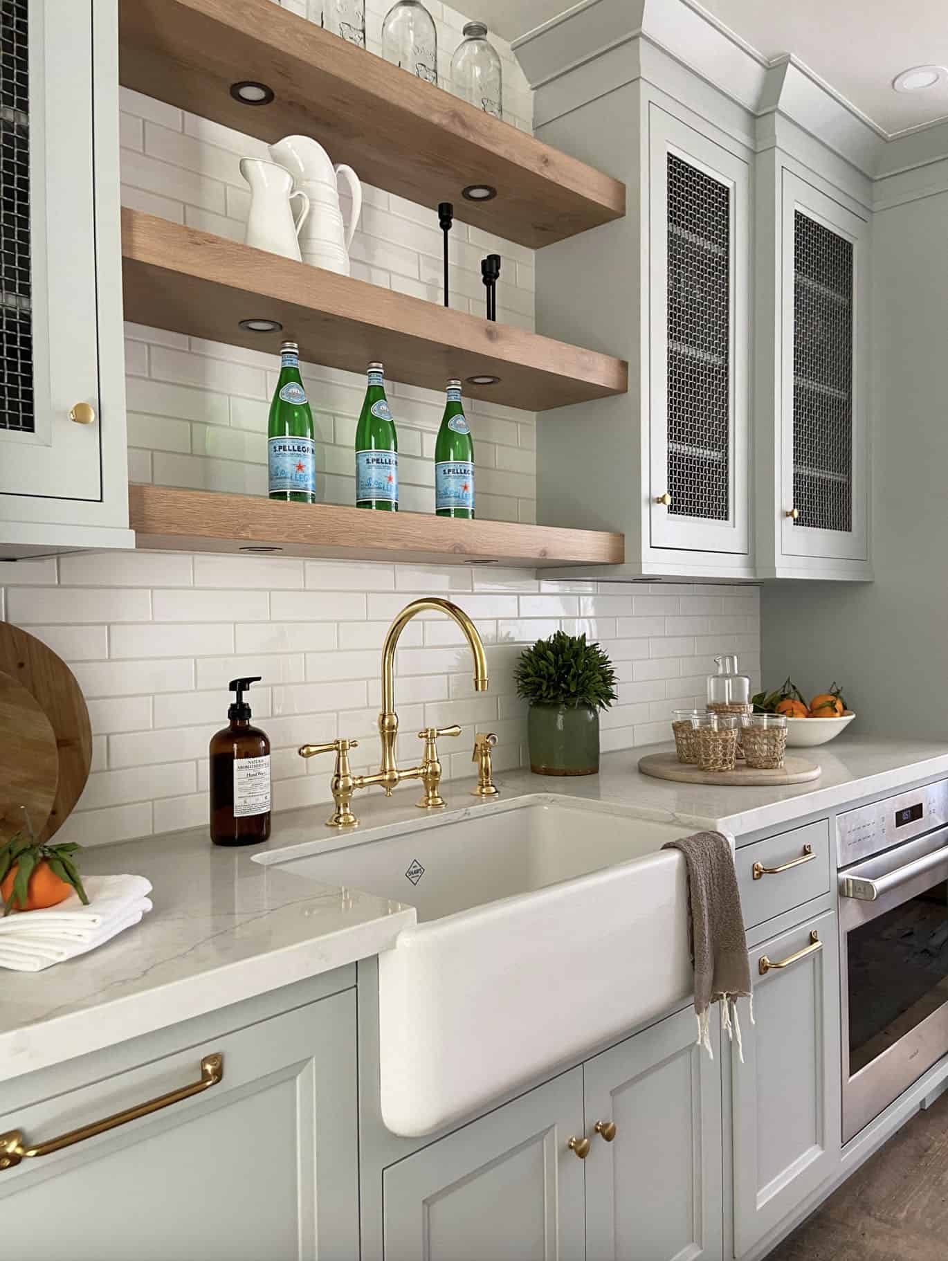 modern-farmhouse-scullery