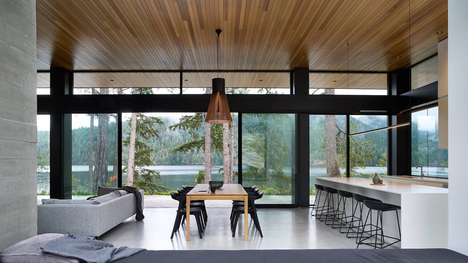 modern-dining-room