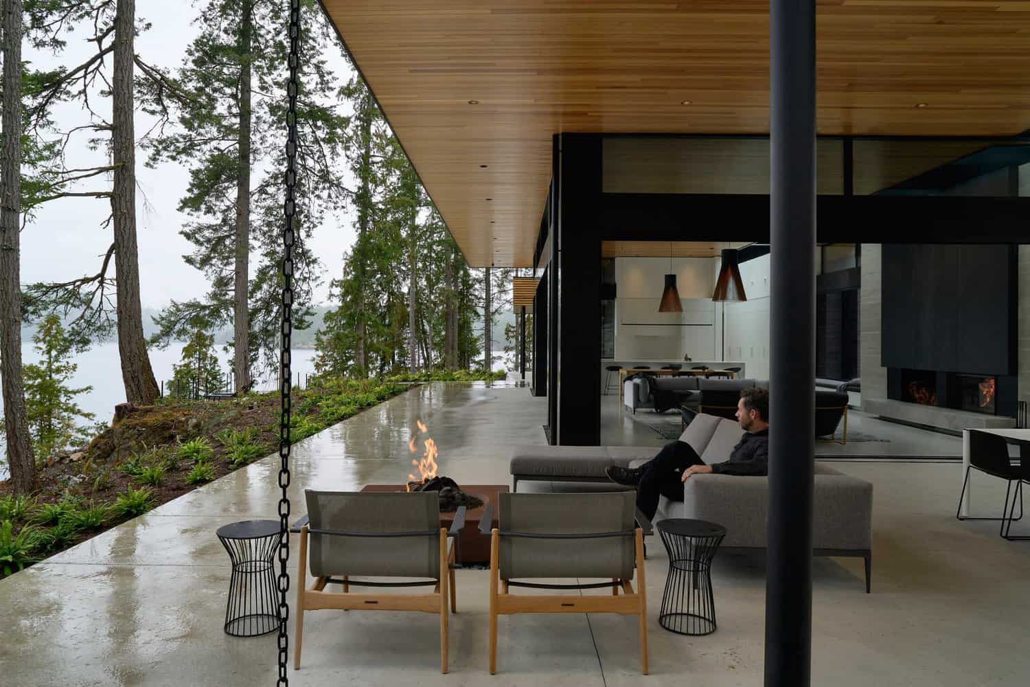 modern-patio-british-columbia