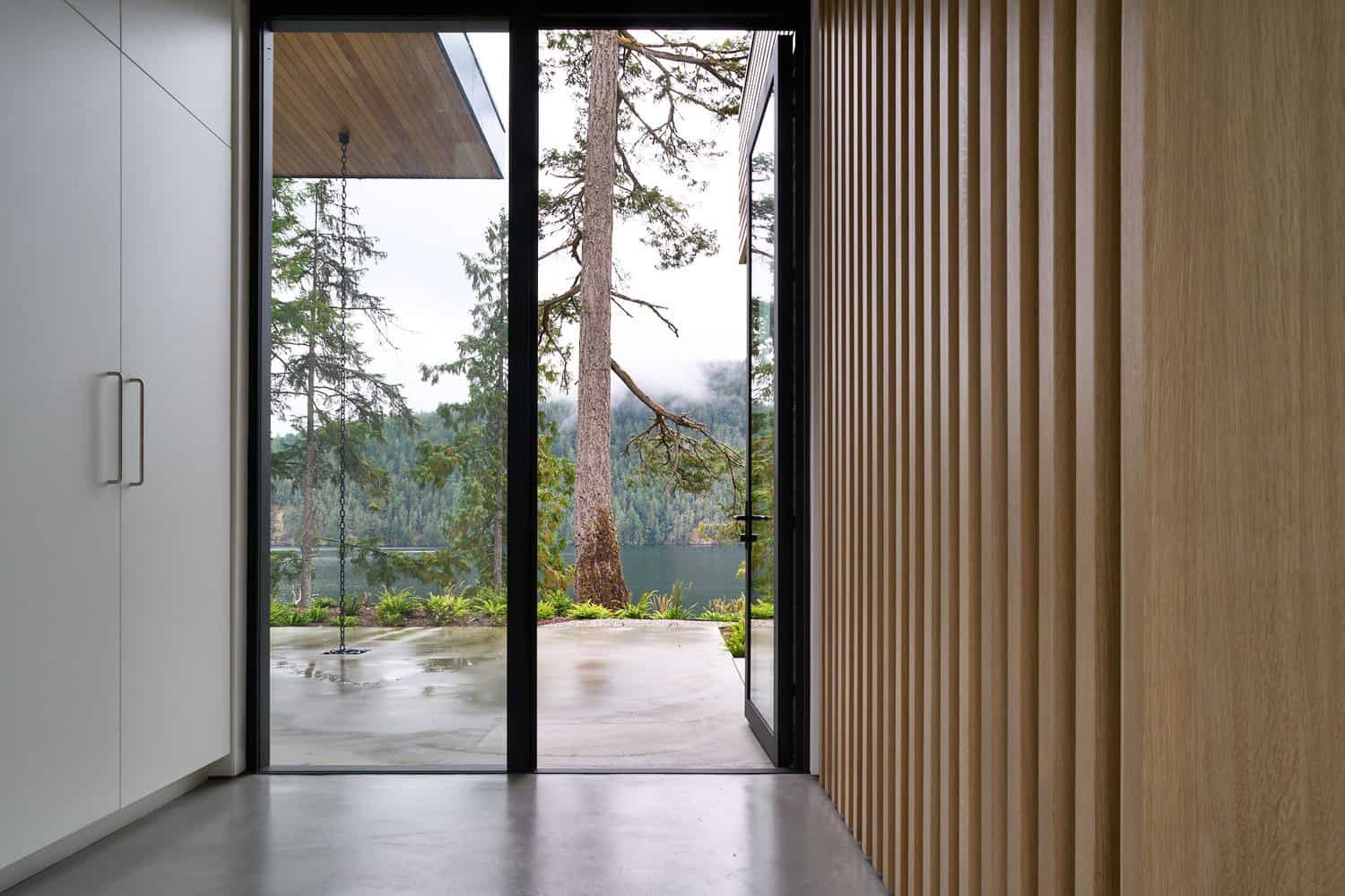 modern-hallway