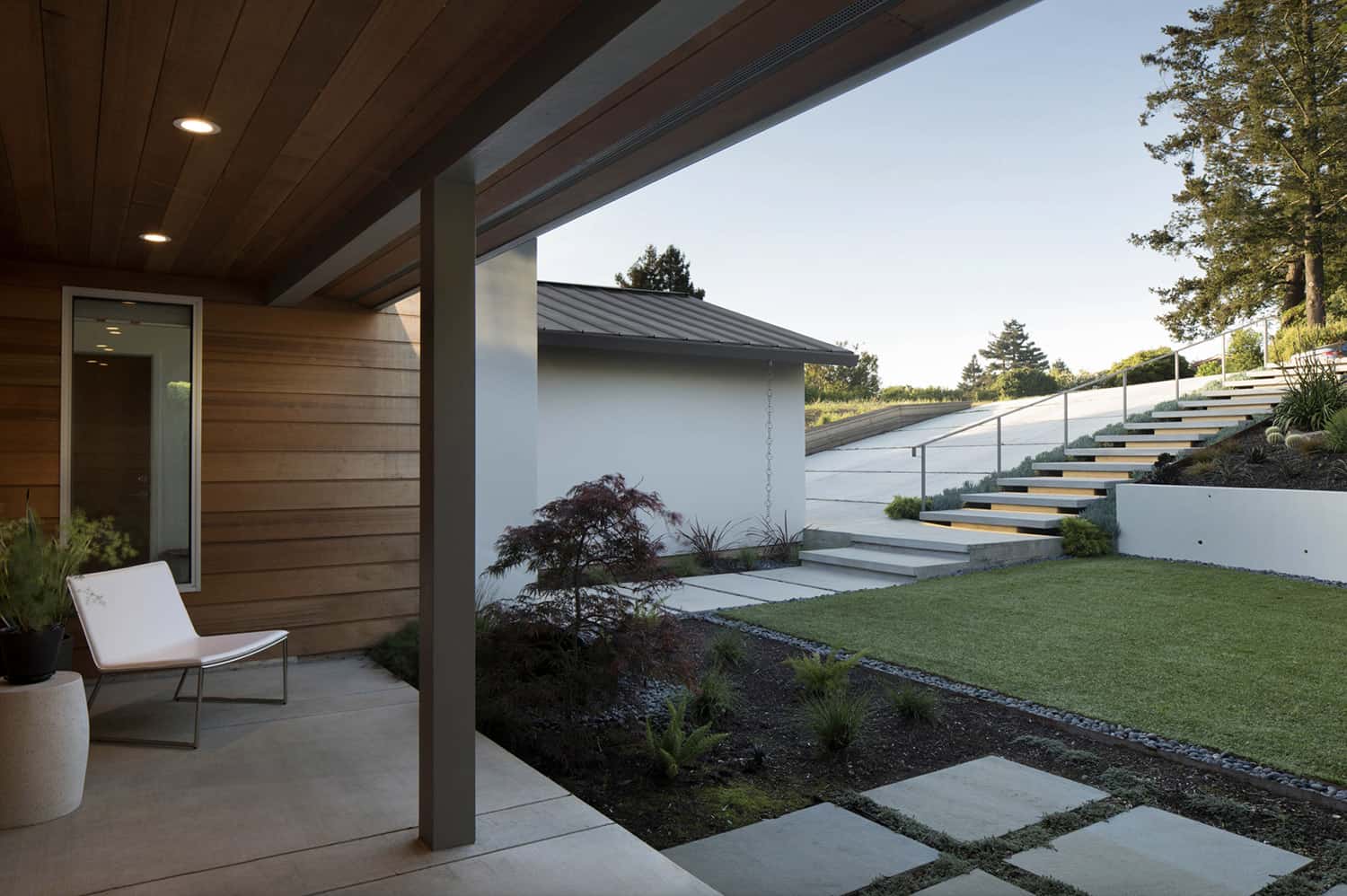contemporary-home-exterior