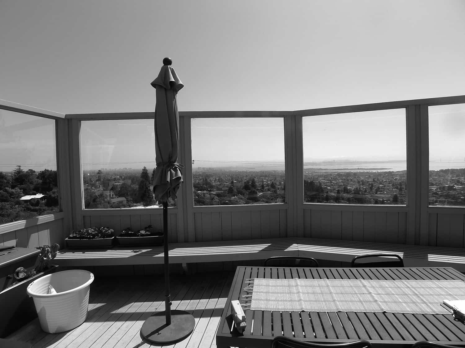 ranch-style-home-deck-before-the-renovation