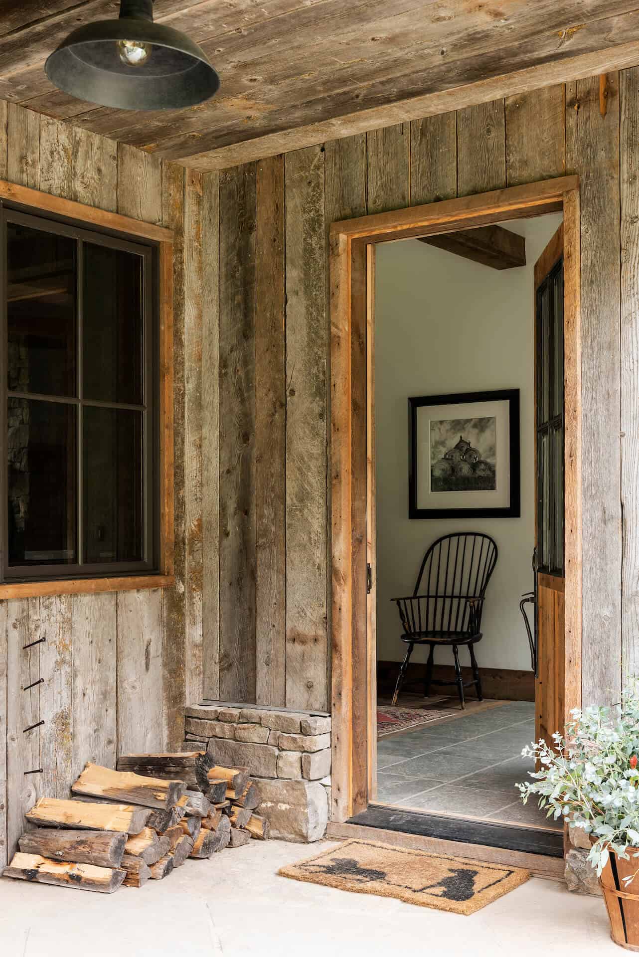rustic-cabin-retreat-entry