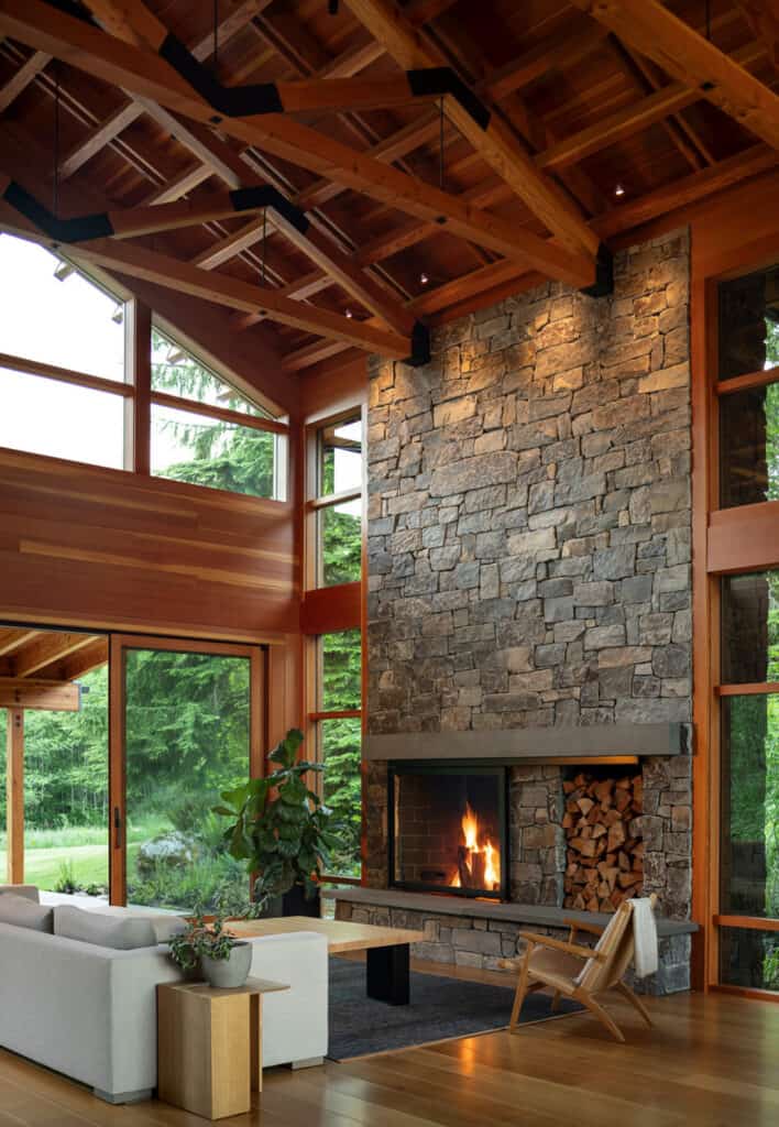 This rustic house in Washington boasts mesmerizing mountain views