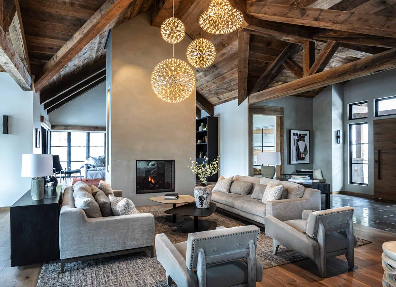 rustic-living-room-tahoe-mountain-house