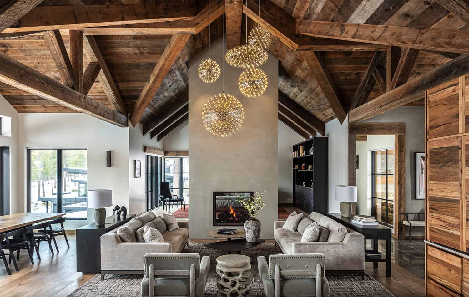rustic-living-room-tahoe-mountain-house
