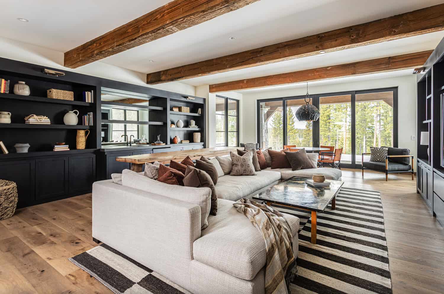 rustic-family-room