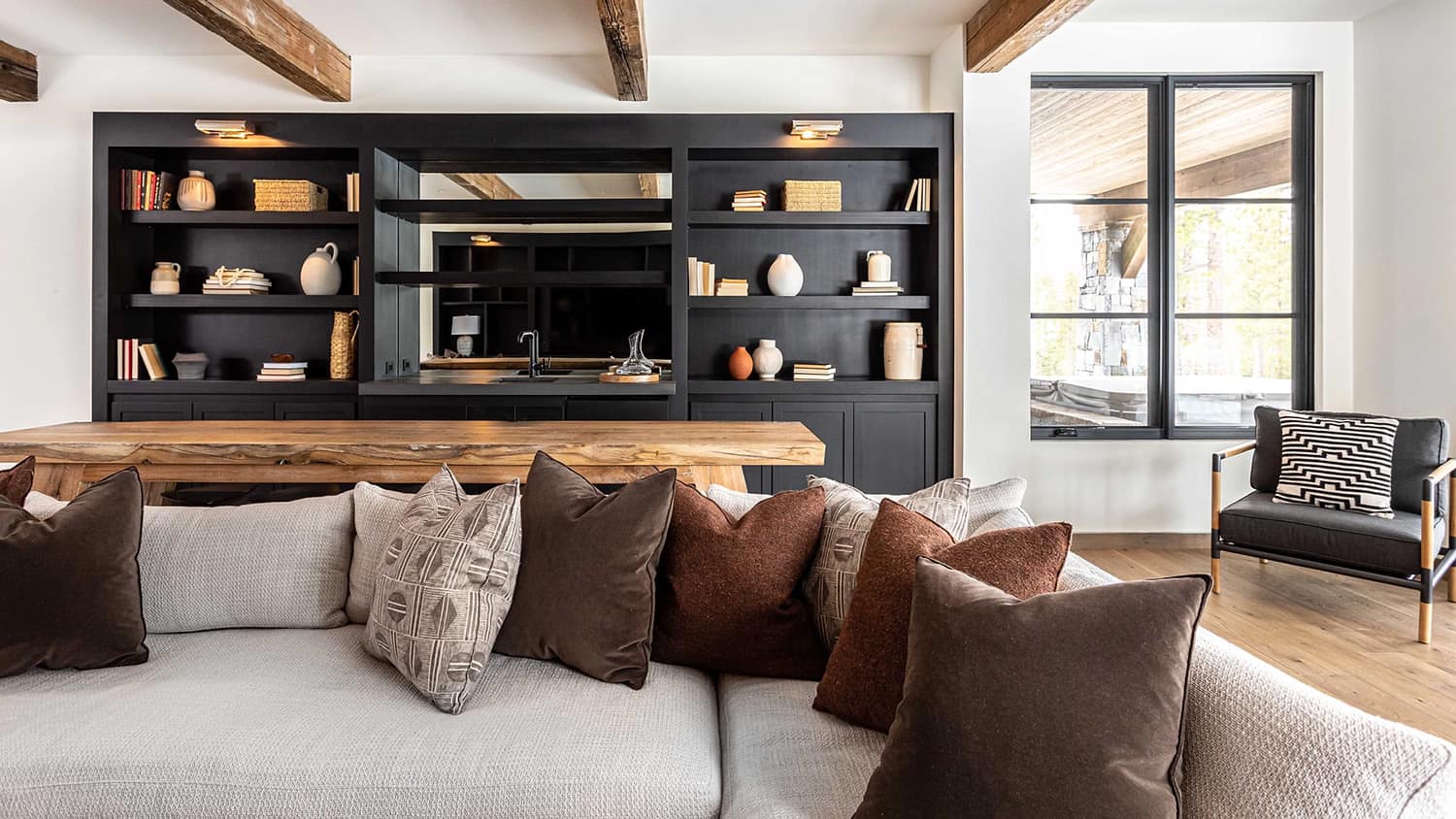 rustic-family-room