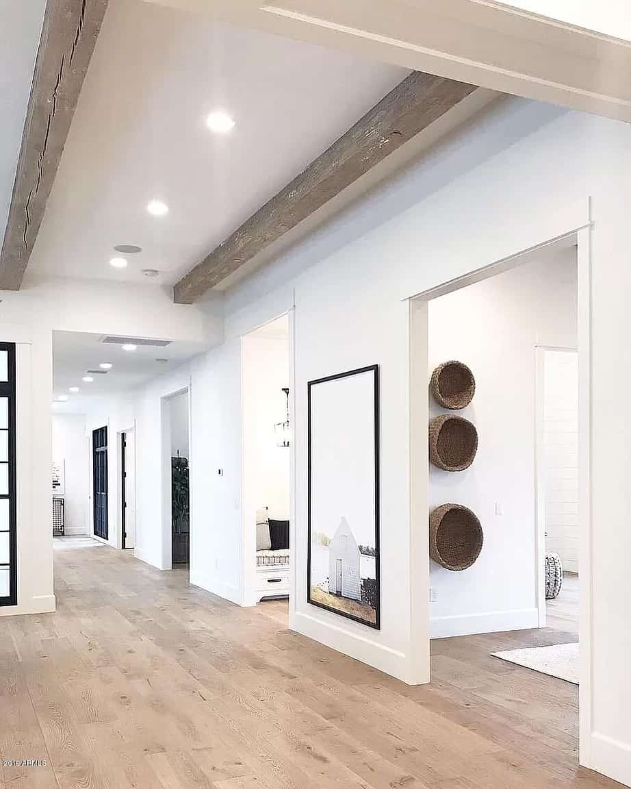 contemporary-hallway