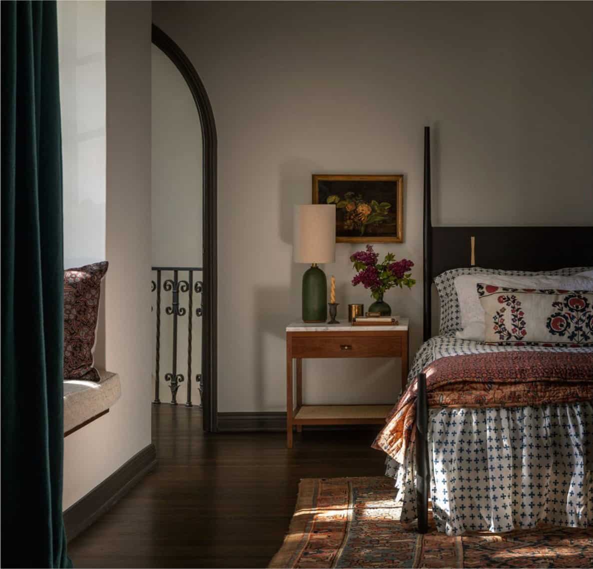 french-eclectic-bedroom