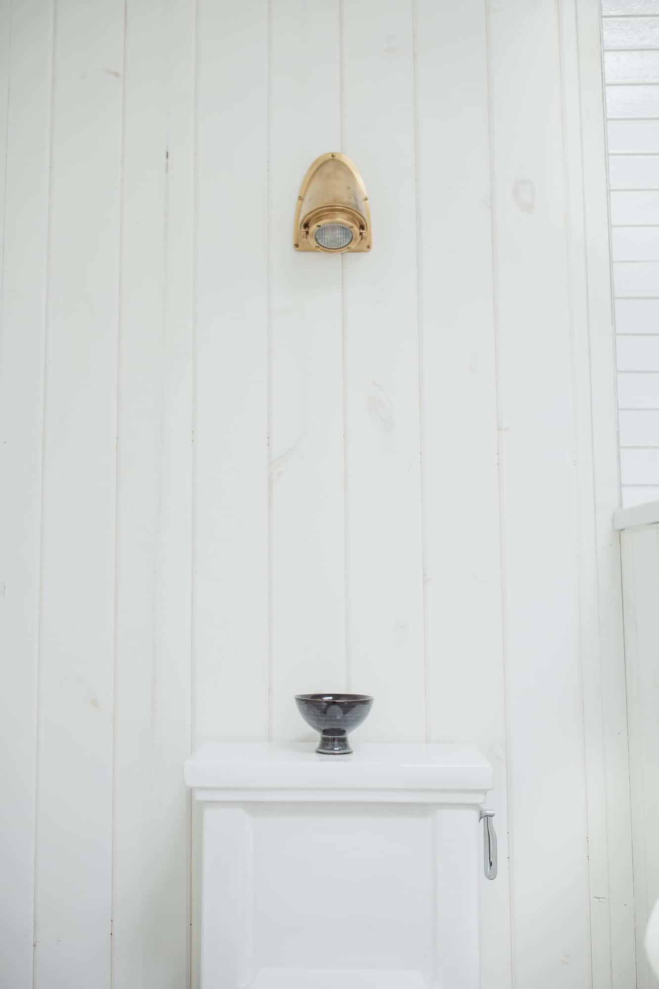 contemporary-bathroom